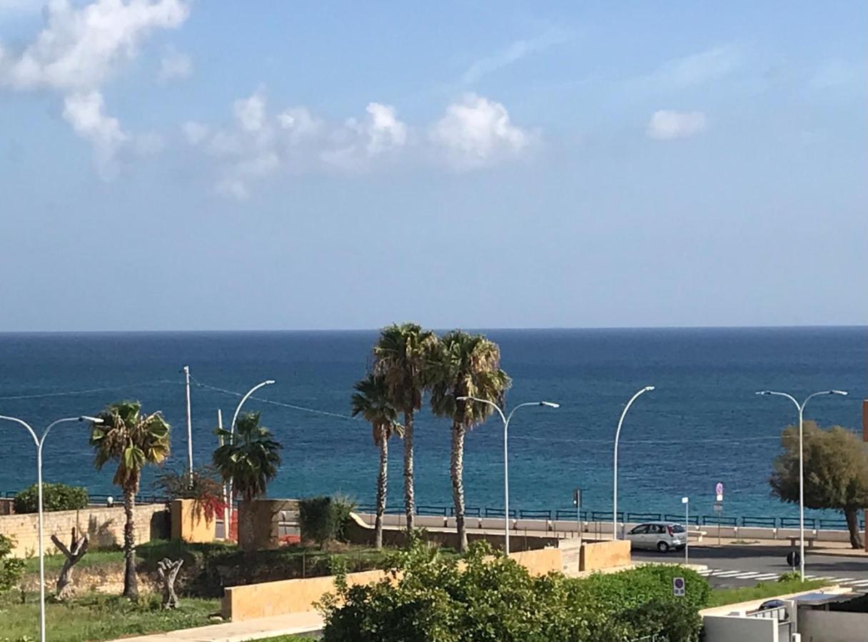 Scogliera Apartments Авола Екстер'єр фото