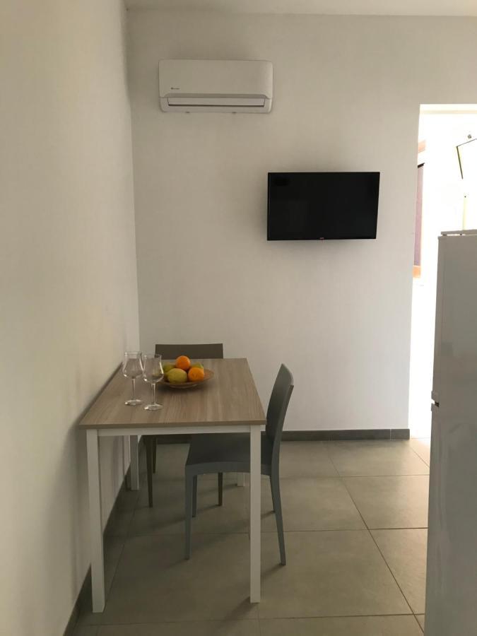 Scogliera Apartments Авола Екстер'єр фото