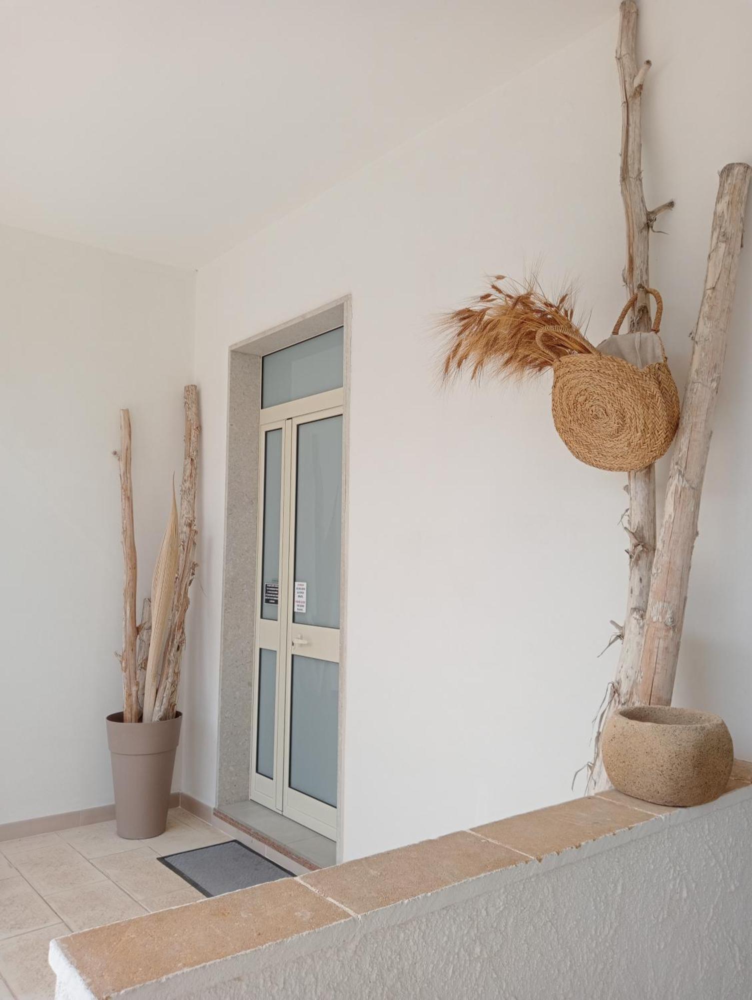 Scogliera Apartments Авола Екстер'єр фото